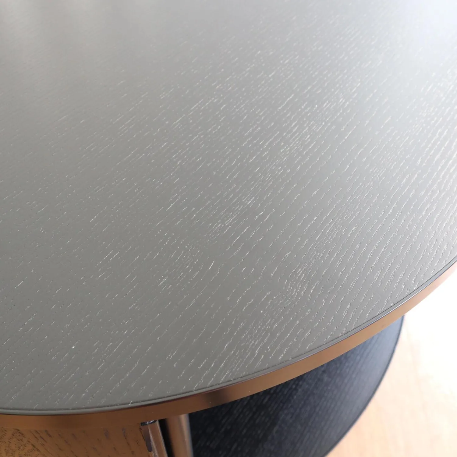 Wogg Regale & Container|Container Ellipse Einstöckig Melamin Schwarz Profile Aluminium Schwarz