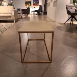 Rolf Benz Couchtische|Couchtisch 985 MDF Beschichtet Mit Echtsteinfurnier Mit Sandstein Gestell Bronzefarbig