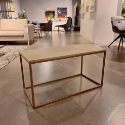 Rolf Benz Couchtische|Couchtisch 985 MDF Beschichtet Mit Echtsteinfurnier Mit Sandstein Gestell Bronzefarbig