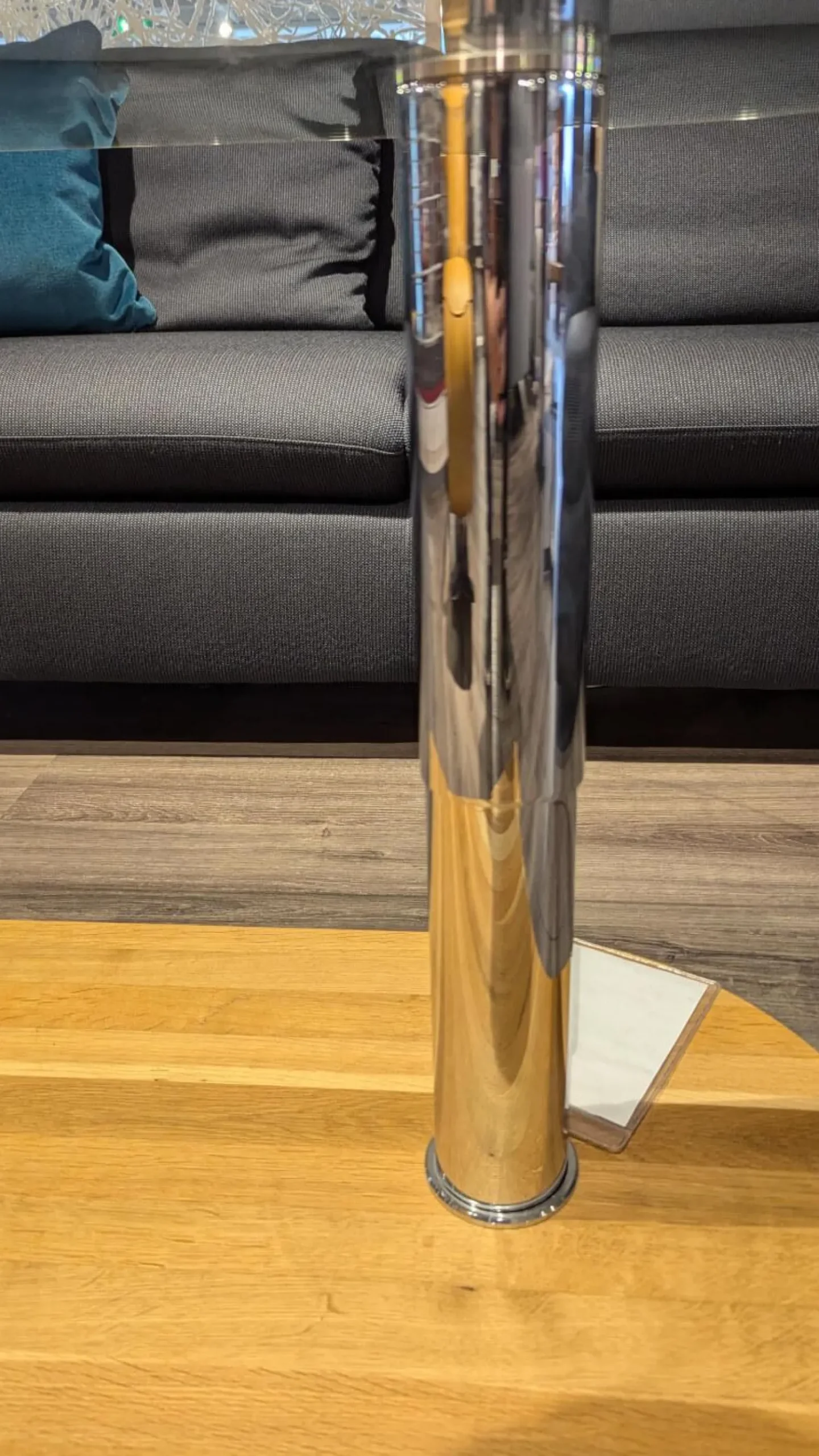 himolla Couchtische|Couchtisch 0915 Platte Klarglas Drehbahr Sockel Wildeiche