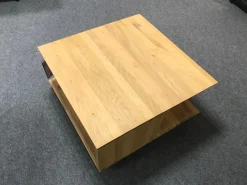 Decker Couchtische|Couchtisch Alivio Ausführung Asteiche Massiv Bianco Geölt Auf Rollen