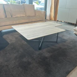 Contur Couchtische|Couchtisch Cena C Platte Keramik Tarvertino Geädert Matt Grau Gestell Lack Manganese 2525 Grau Mit Schwenkbarer Platte