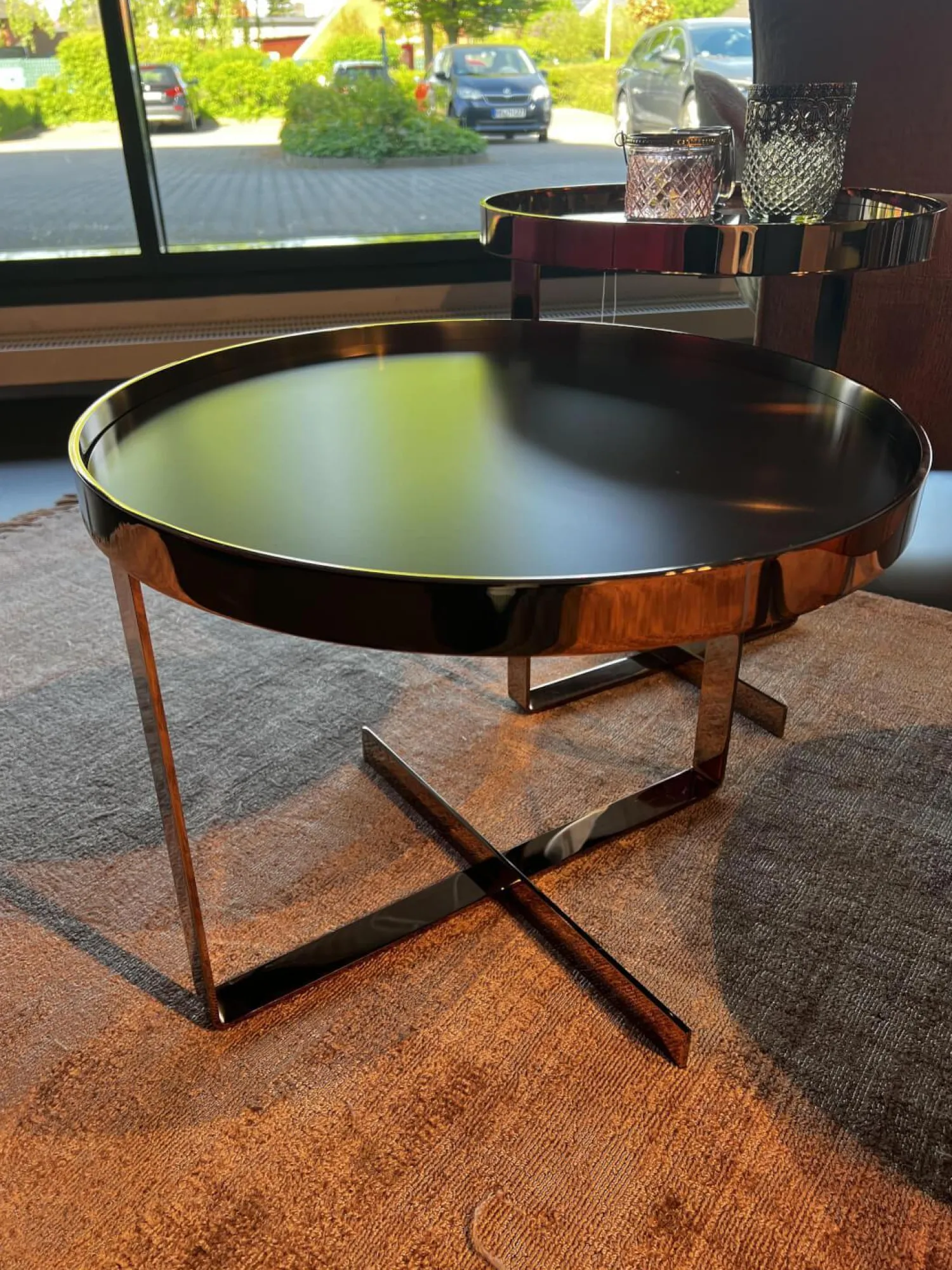 Christine Kröncke Couchtische|Couchtisch Cross 409 Einlegeplatte Schwarzstahl Matt Schutzlackiert Gestell Metall Rose