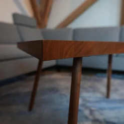 Brühl Couchtische|Couchtisch Deep Space Nussbaum Massiv Naturöl