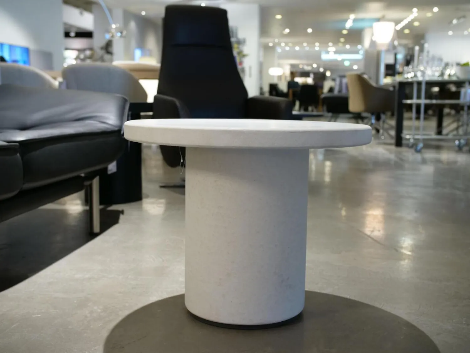 De Sede Beistelltische|Couchtische|Couchtisch DS-0612 Marble Carrara Weiß