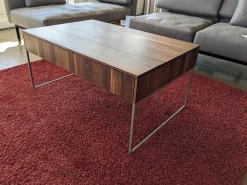 Team 7 Couchtische|Couchtisch Filigno Step Nussbaum Naturöl Gestell schwarz