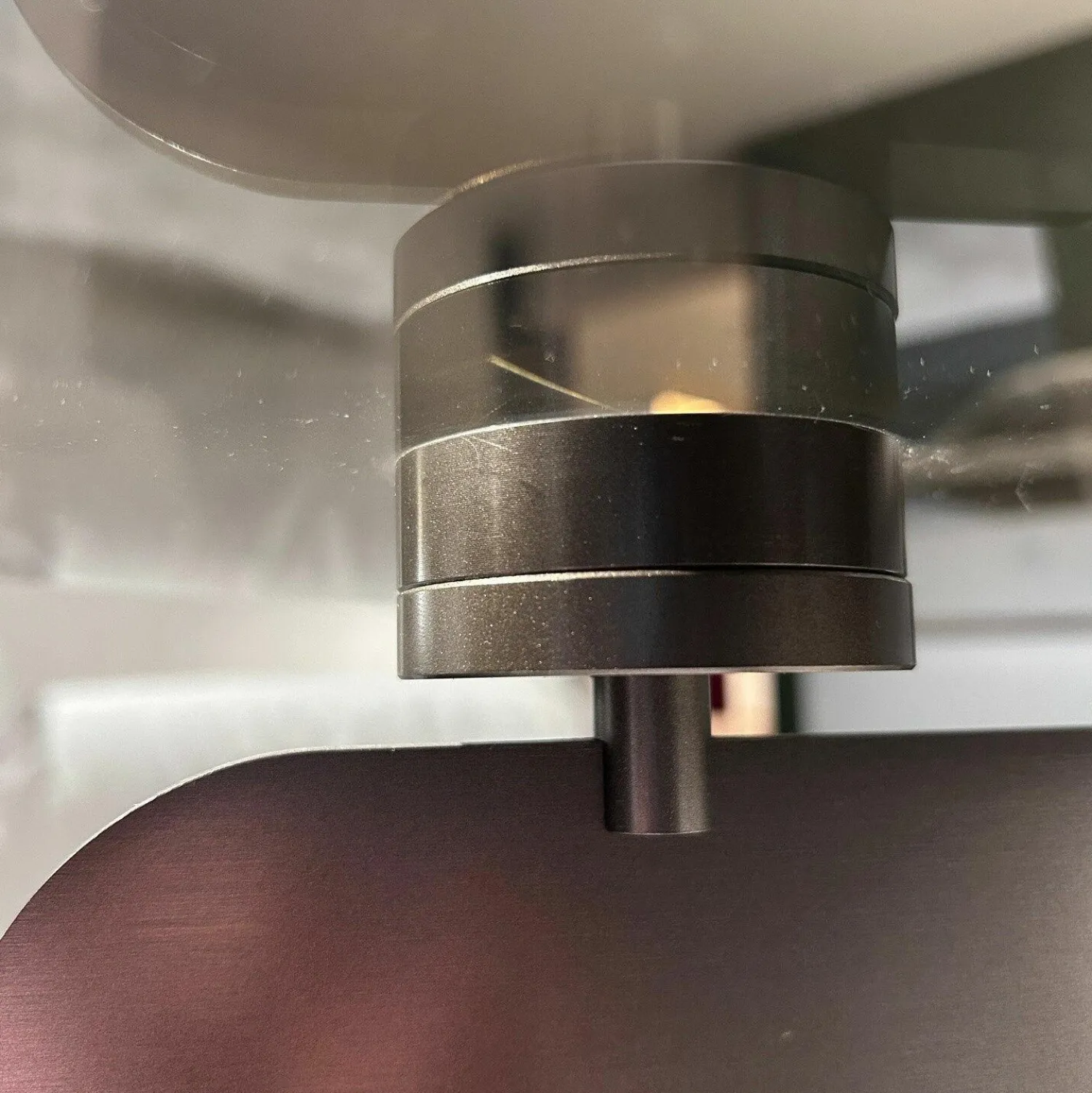 Minotti Couchtische|Couchtisch Kirk Platte Glas Bronziert Gestell Metall Bronze Lackiert