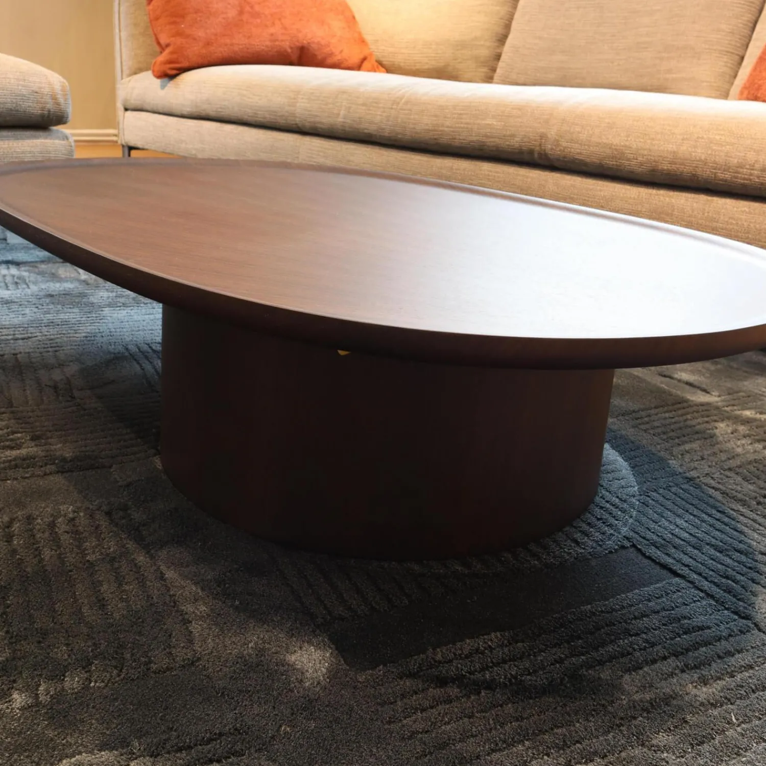 Molteni & C Couchtische|Couchtisch Louisa Platte Und Gestell Holz Eukalyptus Braun