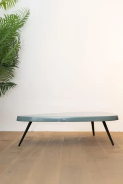 Cassina Couchtische|Couchtisch Mexique Platte Lack Petrol Blau Metallgestell Schwarz Lackiert