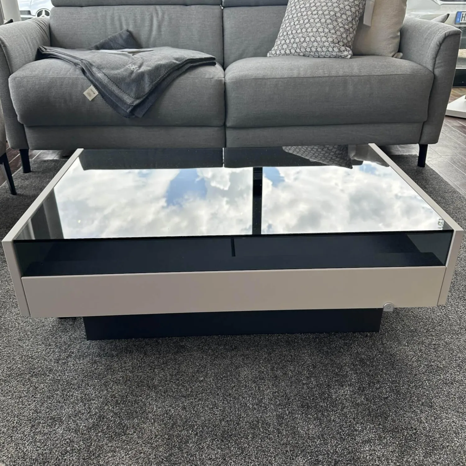 Loddenkemper Couchtische|Couchtisch Minos Parsolplatte Kristallgrau Auszüge Links Und Rechts Weiß