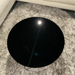 Christine Kröncke Couchtische|Couchtisch Moi Black Edition Platte Glas Schwarz Hinterlackiert Gestellt Stahl Schwarz Matt