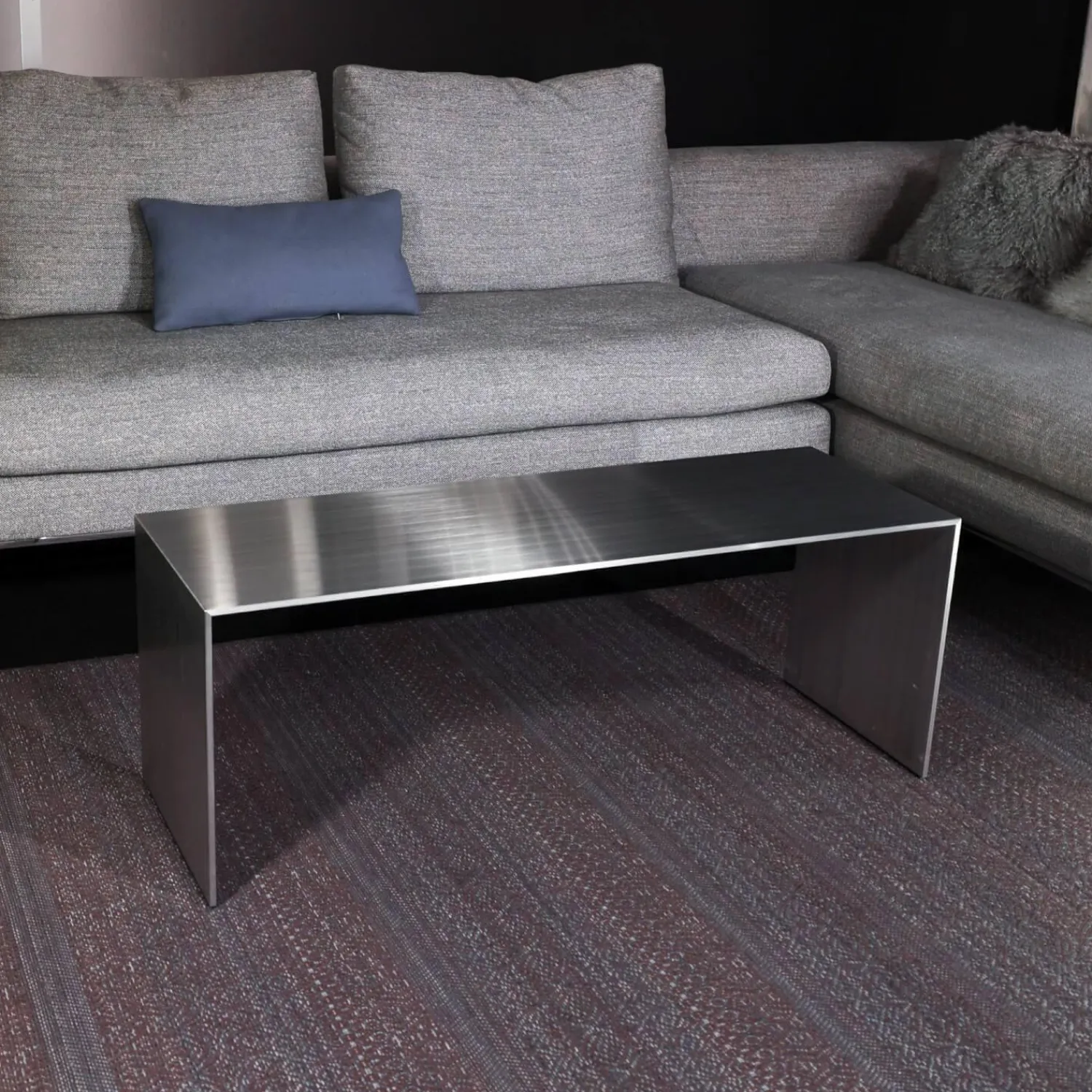 Cassina Couchtische|Couchtisch Note Niedrig Mit Rollen Lack Glänzend Weiß Und Brücke Aluminium Eloxiert