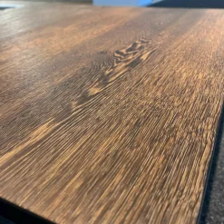 Janua Couchtische|Couchtisch SC 54 Platte Eiche Geköhlt Gelaugt Gekalkt Gestell Tiefschwarz