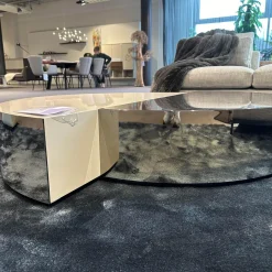 Minotti Couchtische|Couchtisch Shields L.Sand Peltro Geformtes MDF Stahlblech mit glänzendem Black-Nickel-Finish