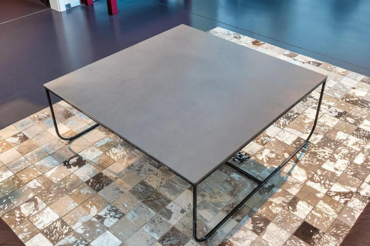 Bontempi Couchtische|Couchtisch Tokio Superzement Gestell Schwarz