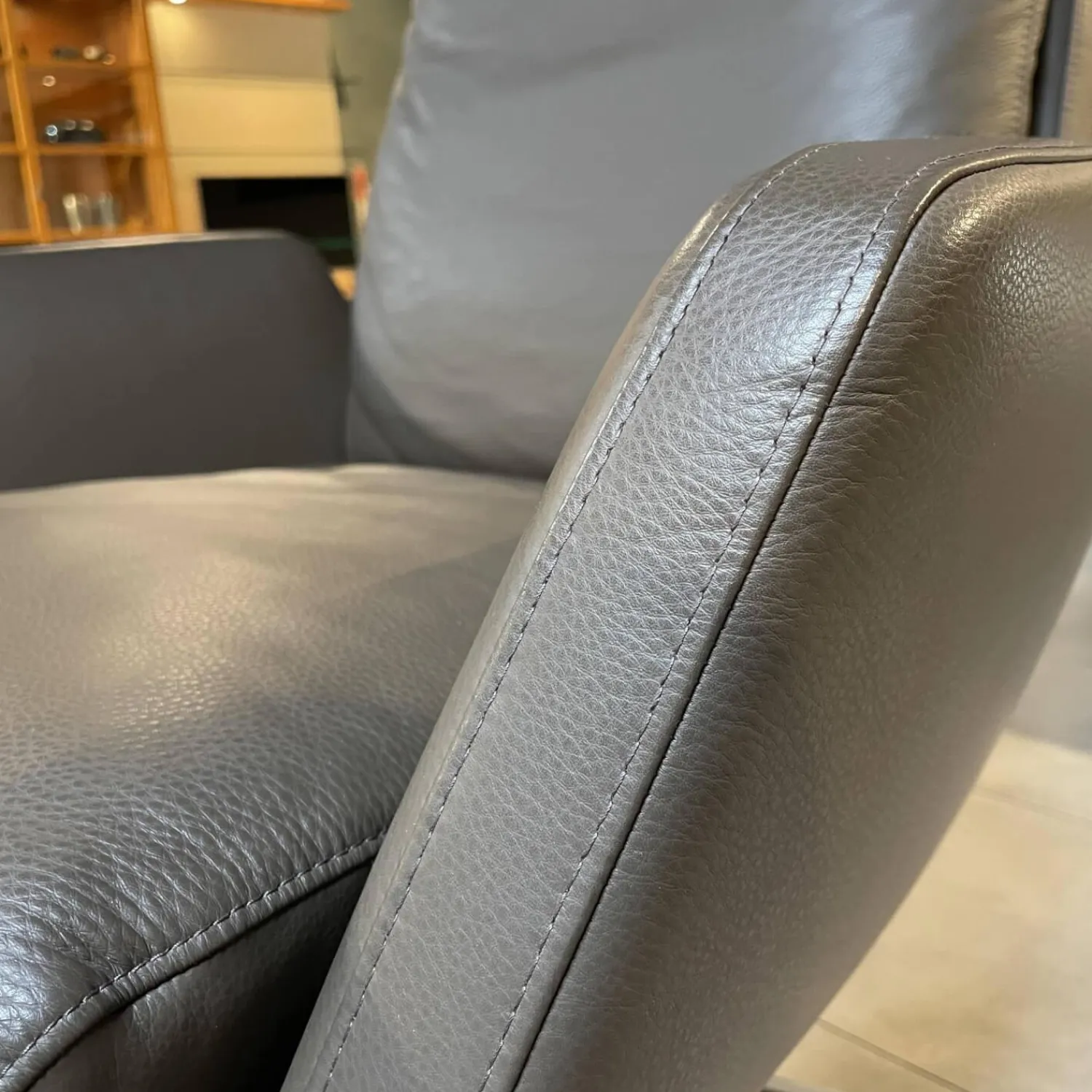 COR Relaxsessel|Drehsessel dia Bezug Leder Semi Nougat 280 4-Fuß Drehgestell Aluminium Poliert Mit Hocker