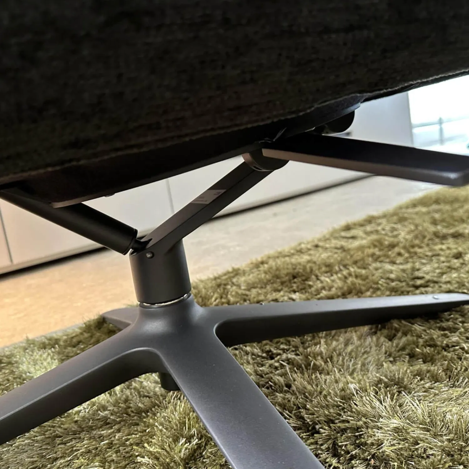 COR Relaxsessel|Drehsessel dia Stoff 8144 Braun-Grün Gestell F01 Schwarzbraun