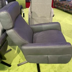 Steinpol Relaxsessel|Drehsessel EM Salo Leder Levita Anthrazit Sternfußgestell Schwarz Matt Lackiert