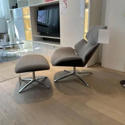 COR Relaxsessel|Drehsessel Shrimp Mit Hocker Stoff 14002 Hellgrau Holzschale Eiche Braun D73