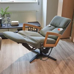 PM Oelsa Relaxsessel|Drehsessel WK 616 Carlos S Leder G Davinci Jungle Grün Armteile Holz Eiche Geölt 4 Sternfuß Metall Schwarz