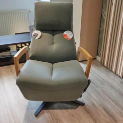 PM Oelsa Relaxsessel|Drehsessel WK 616 Carlos S Leder G Davinci Jungle Grün Armteile Holz Eiche Geölt 4 Sternfuß Metall Schwarz
