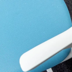 mobica+ Einzelstühle|Drehstuhl Sharko Mit Ablage Unter Der Sitzfläche