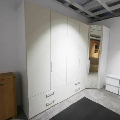 Disselkamp Kleiderschränke|Drehtüreneckkombination Mondo Amado Lack Weiß Lack Sand mit Spiegel