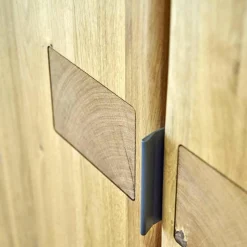 m&h Kleiderschränke|Drehtürenschrank Endlosschrank Wildeiche Massiv Parkettverleimt mit Beleuchtung