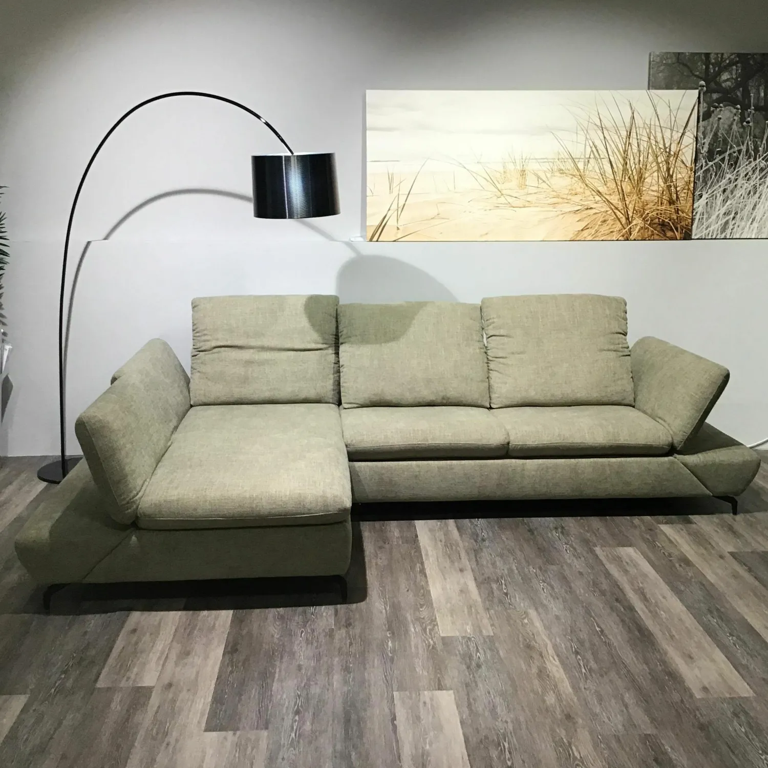 W. Schillig Ecksofas|Eckkombination Wanja Stoff S4337 Leaf Grün Metallfuß Schwarz