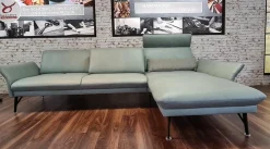 himolla Ecksofas|Ecksofa 1928 EM Tivoli Leder 22 Soft Nappa Jade Blau mit Hocker