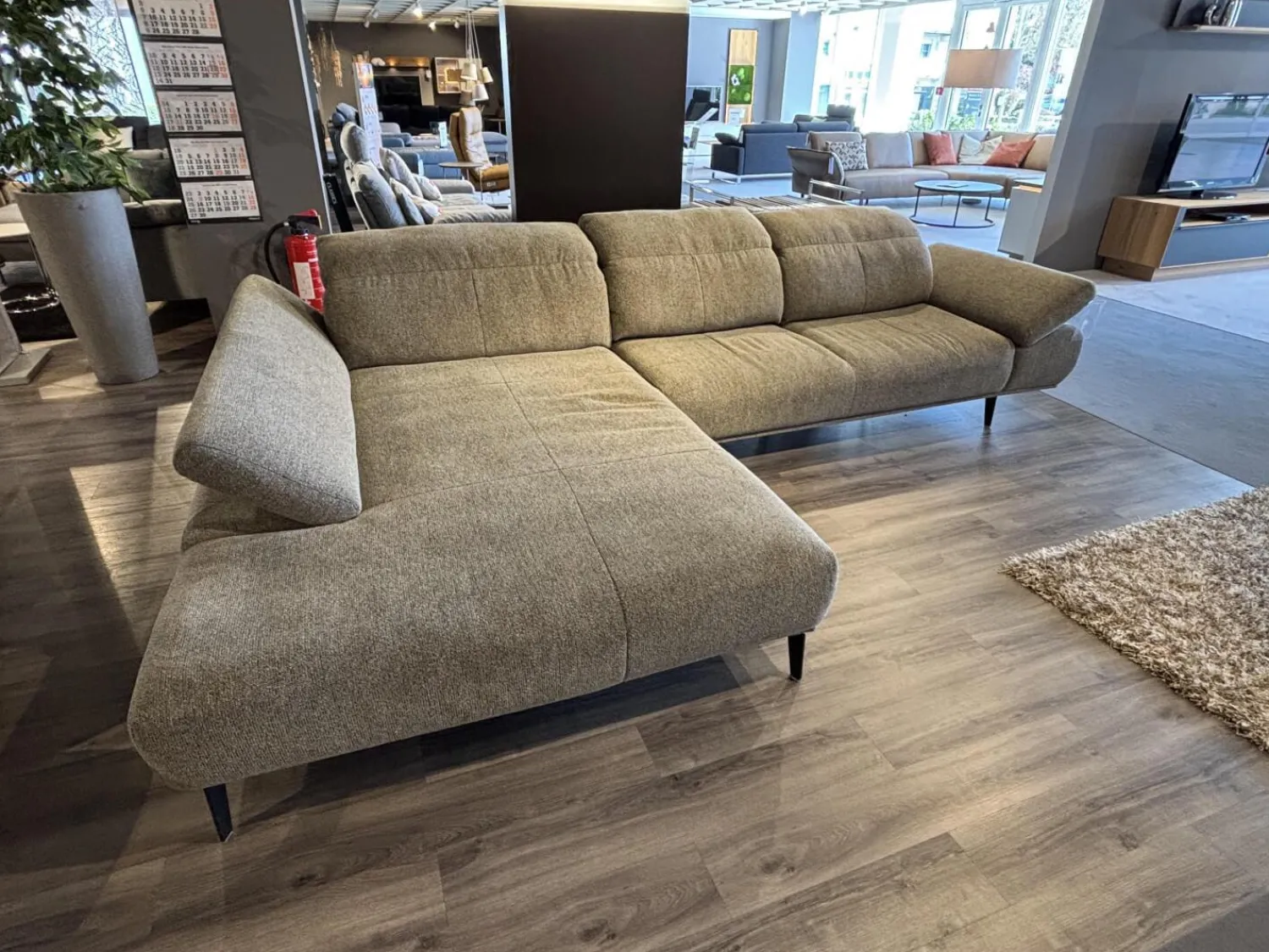 W. Schillig Ecksofas|Ecksofa 24405 Levi Stoff S2298 Pepper Grau Fuß Schwarz mit Sitzvorzug Motorisch