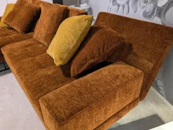 Brühl Ecksofas|Ecksofa Amber Stoff 44 0050 Orange Füße Verchromt mit 5 Kissen