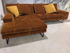 Brühl Ecksofas|Ecksofa Amber Stoff 44 0050 Orange Füße Verchromt mit 5 Kissen