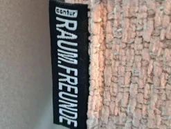 Raum.Freunde Ecksofas|Ecksofa Anesa Stoff Berga Pink 1700 Füße Metall Schwarz