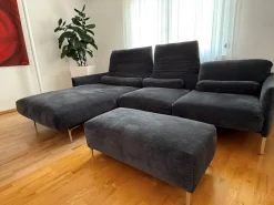 COR Ecksofas|Ecksofa Avalanche Stoff 8145 Dunkelgrau mit 3 Lendenrollen und einem Hocker