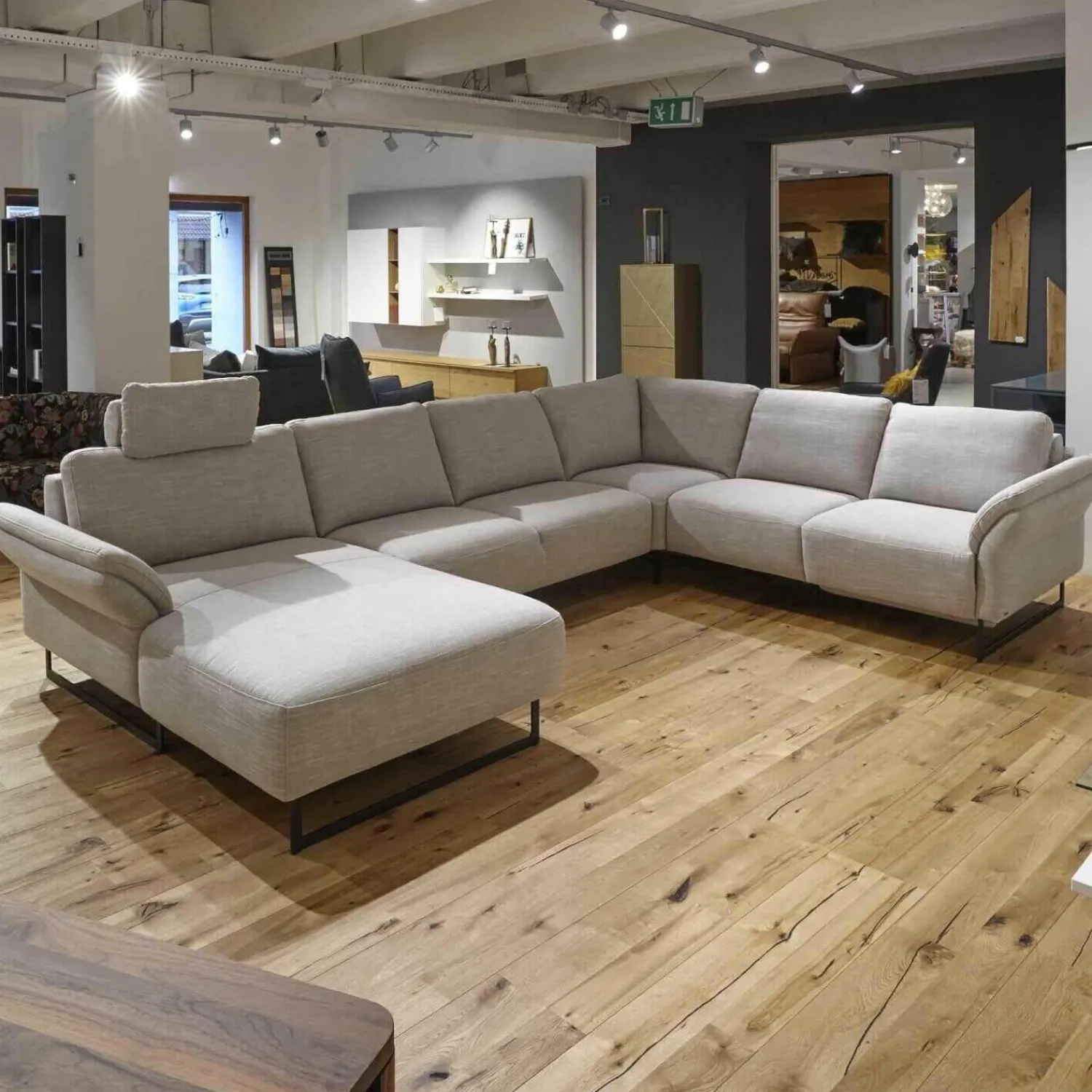 Activineo Ecksofas|Ecksofa Barcley Stoff City 4 Grau Füße Schwarz Mit Relaxfunktion