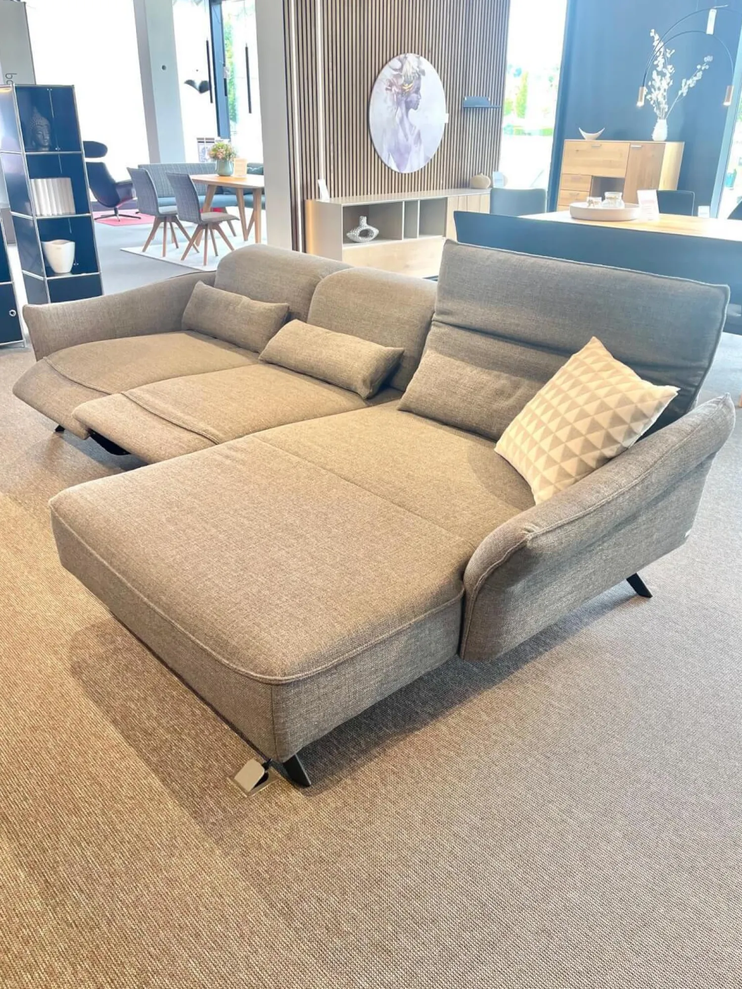 Contur Ecksofas|Ecksofa Bormio Stoff Udine Graphit Grau Gestell Schwarz Inklusive Lendenkissen