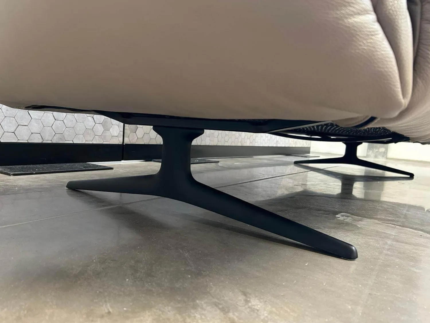 Walter Knoll Ecksofas|Ecksofa Bundle 630 Leder Rodeo Soft 1417 Pebble Grau Beige Gestell Schwarz Matt Pulverbeschichtet