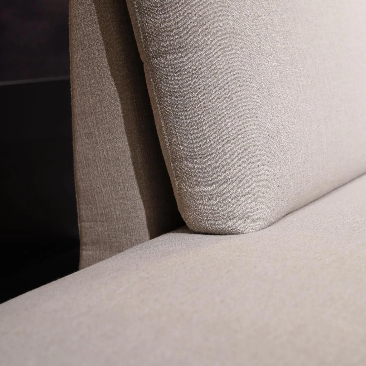 Rolf Benz Ecksofas|Ecksofa Cara Bezug Stoff 14.162 Steingrau Fuß Kufe Stahl Schwarz Ablage Eiche Furniert Mit Verstellbarem Rücken