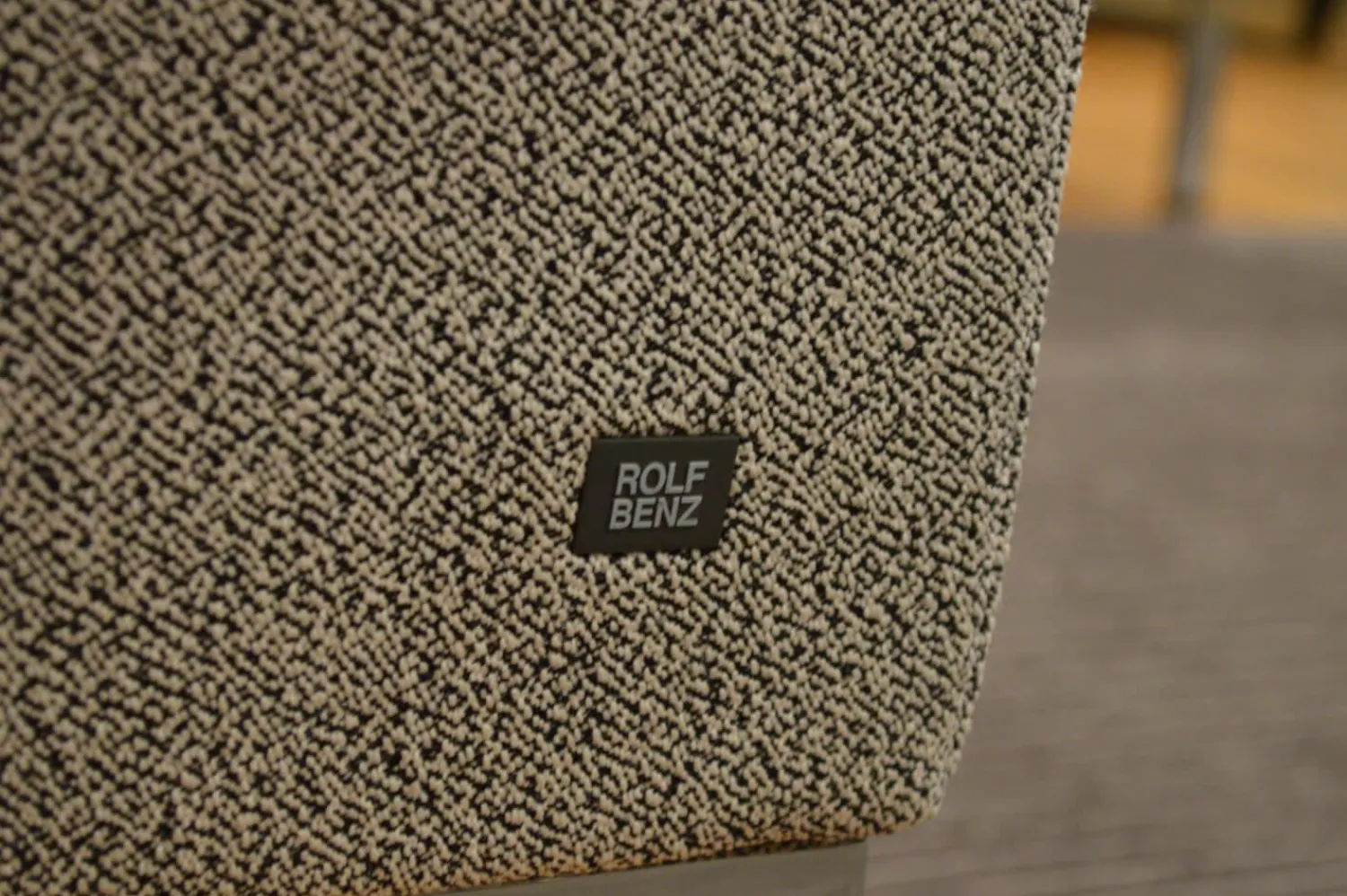 Rolf Benz Ecksofas|Ecksofa Cara Stoff Weißgrau 26.202 mit Holz-Ablage Schwenkbar