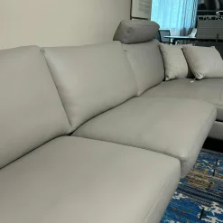 Erpo Ecksofas|Ecksofa Classics 960 43.200 Kiesel Kufe Hochglanz mit Kopfstütze