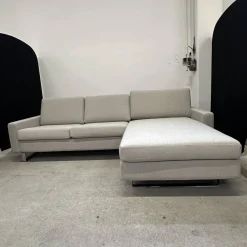 COR Ecksofas|Ecksofa Conseta Stoff 8158 Ecru Grau Weiß Metallkufen Verchromt Mit Filzgleitern
