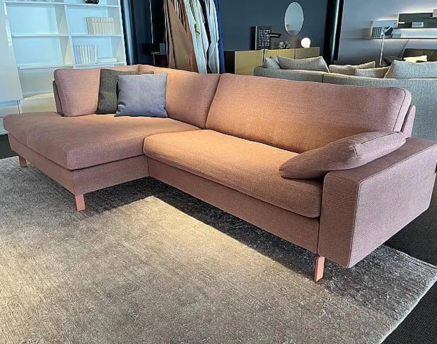 COR Ecksofas|Ecksofa Conseta Stoff 9121 Flamingo Rosa Schmalfuß Metall Lack 3012 Rosa Inklusive Kissen