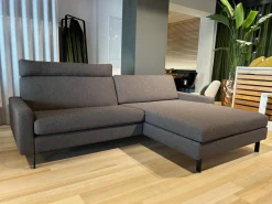 COR Ecksofas|Ecksofa Conseta Stoff 8209 Marone Grau Braun Schmalfuß Metall Schwarz Inklusive Nackenstütze