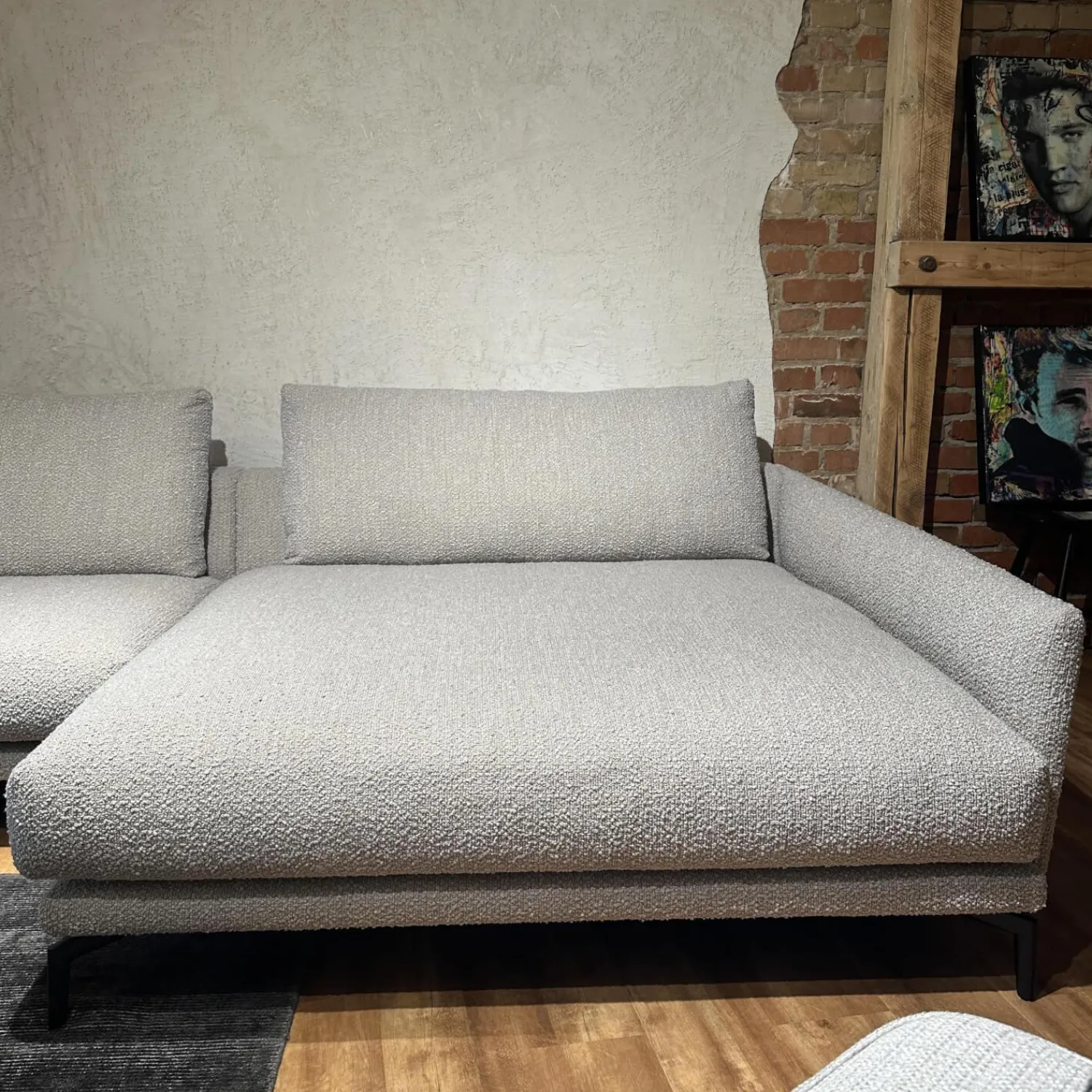 Contur Ecksofas|Ecksofa Cuneo 60 Bezug Stoff Verati Silvera 19 Greige Grau Metallfüße Schwarz Lackiert