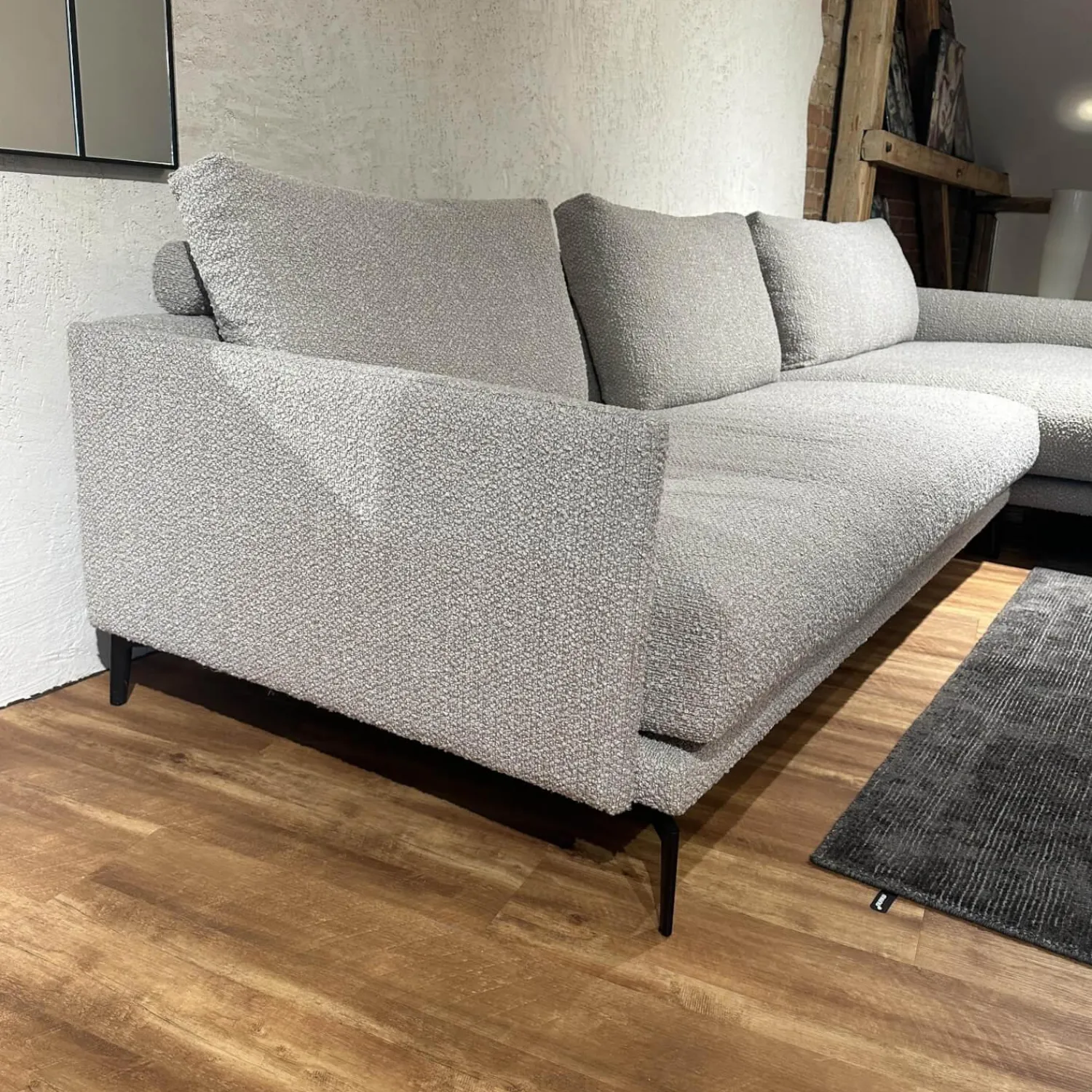 Contur Ecksofas|Ecksofa Cuneo 60 Bezug Stoff Verati Silvera 19 Greige Grau Metallfüße Schwarz Lackiert