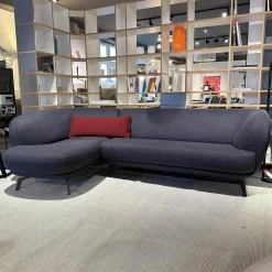 Leolux Wohnlandschaften|Ecksofas|Ecksofa Flint Stoff Varese Bleu Grau Blau Füße Rauchchrom