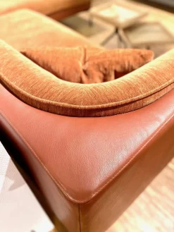 Sits Ecksofas|Ecksofa Frej Stoff Chenille Und Echtleder Cognac Orange Braun Winkelfüße Metall Schwarz
