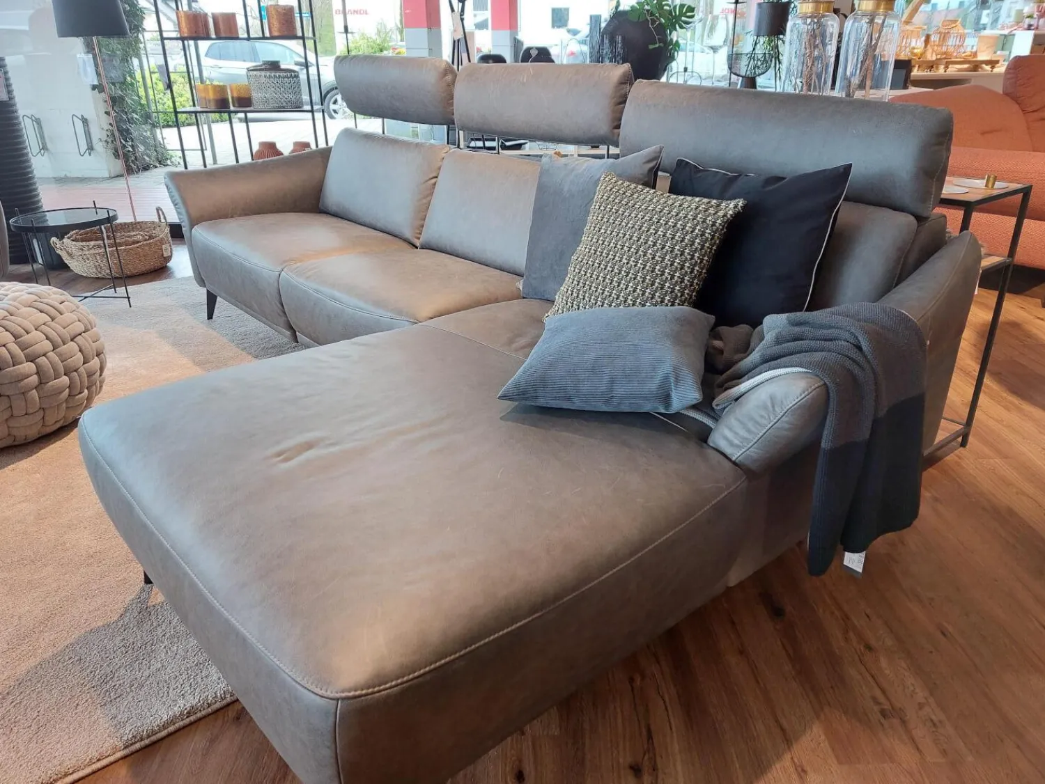 Comfort Republic Ecksofas|Ecksofa Justus Leder Retro Grey Grau Metallfuß Schwarz