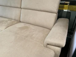 Polsteria Ecksofas|Ecksofa Krüger Stoff Mikrofaser Holiday Braun Holzfuß Eiche mit Armteilverstellung und Kopfteilverstellung